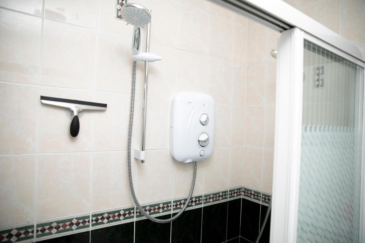 3 Bed Renovated Cottage Carramore Lake, Belmullet Ballina  Dış mekan fotoğraf